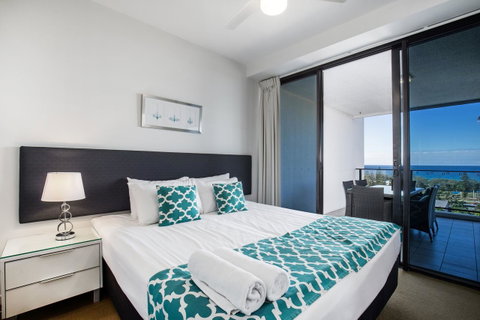 Ultra Broadbeach - Geraldton Accommodation 42