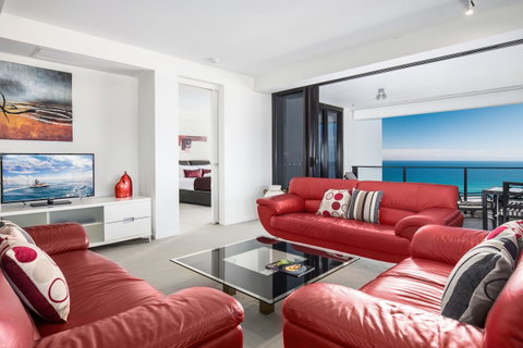 Ultra Broadbeach - Geraldton Accommodation 17