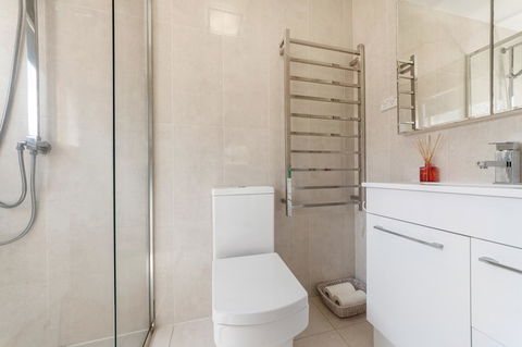 Waterfront Theme Park Getaway - Geraldton Accommodation 8