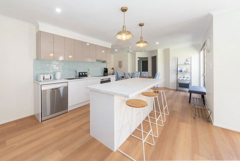 Waterfront Theme Park Getaway - Geraldton Accommodation 0