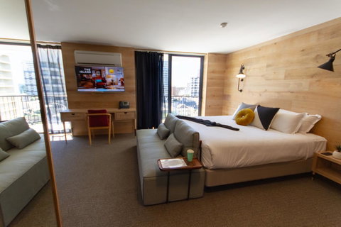 The Island Gold Coast - Geraldton Accommodation 11