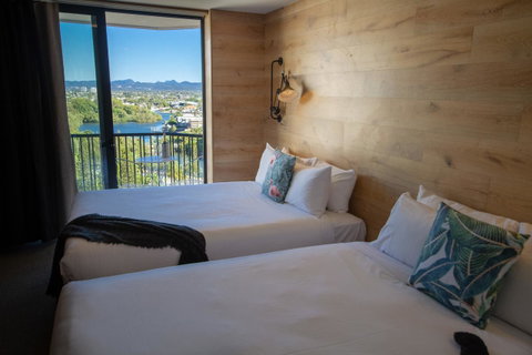 The Island Gold Coast - Geraldton Accommodation 24
