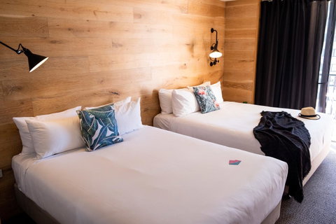 The Island Gold Coast - Geraldton Accommodation 26