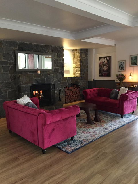 Malanda Manor Guesthouse - Geraldton Accommodation 0