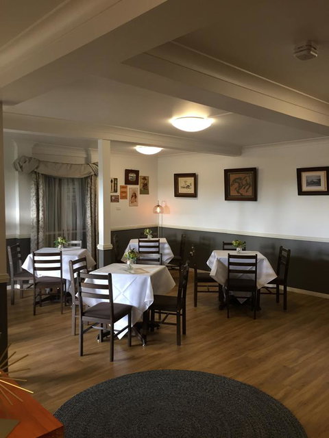 Malanda Manor Guesthouse - Geraldton Accommodation 23