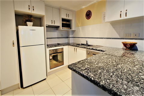 Key Largo Holiday Apartments - Geraldton Accommodation 34