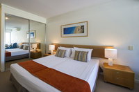 Blue on Blue Studio Room 1322