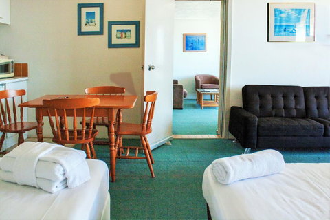 Equinox Resort - Geraldton Accommodation 14