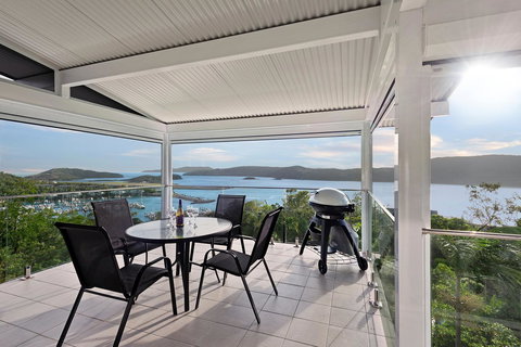 Oasis Apartments On Hamilton Island By HIHA - Geraldton Accommodation 31