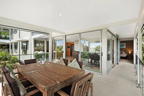 Oasis Apartments On Hamilton Island By HIHA - Geraldton Accommodation 18