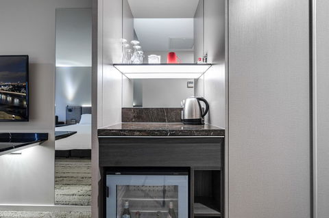 Courtyard By Marriott Brisbane South Bank - Geraldton Accommodation 17