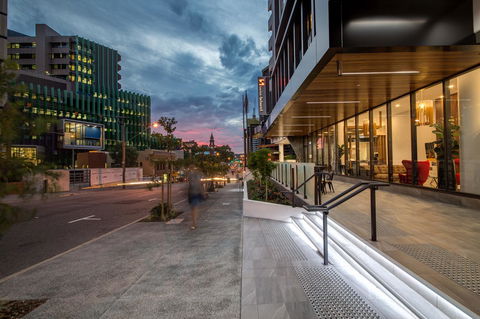 Courtyard By Marriott Brisbane South Bank - Geraldton Accommodation 25