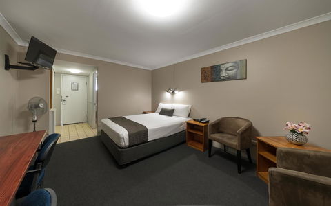 Cosmopolitan Motel & Serviced Apartments - Geraldton Accommodation 5