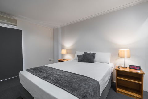 Cosmopolitan Motel & Serviced Apartments - Geraldton Accommodation 3