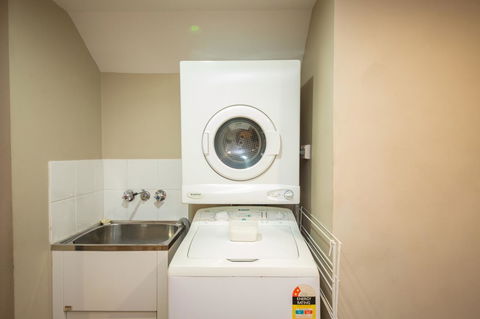 Cosmopolitan Motel & Serviced Apartments - Geraldton Accommodation 23