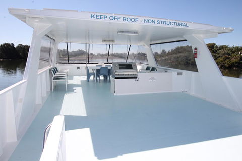 Coomera Houseboats - Geraldton Accommodation 13