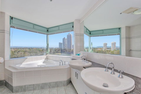 The Waterford On Main Beach - Geraldton Accommodation 21