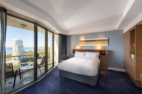 Sofitel Gold Coast Broadbeach - Geraldton Accommodation 8