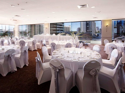 Sofitel Gold Coast Broadbeach - Geraldton Accommodation 36