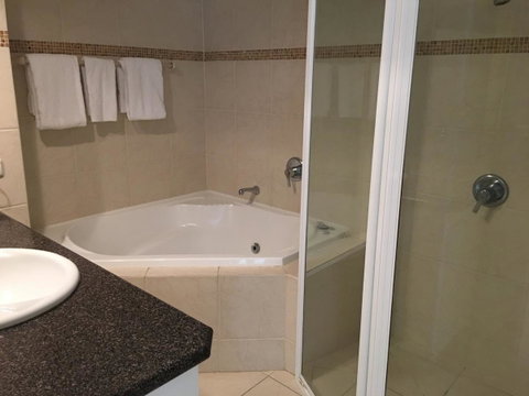 The Penthouses Apartments - Geraldton Accommodation 38
