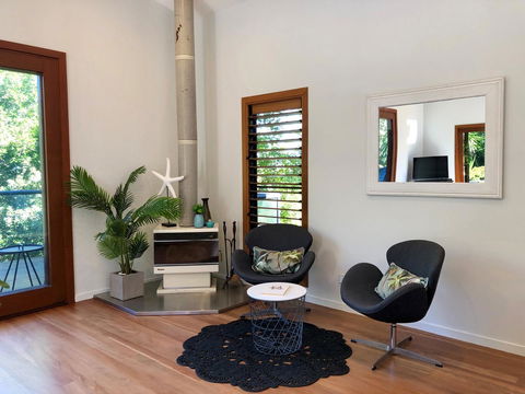Villa 1 - 3 Parkedge Road - Geraldton Accommodation 6