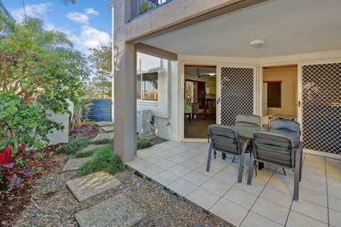 Raffles Mooloolaba - Geraldton Accommodation 7
