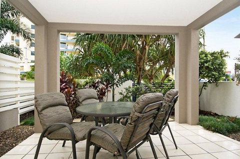 Raffles Mooloolaba - Geraldton Accommodation 6
