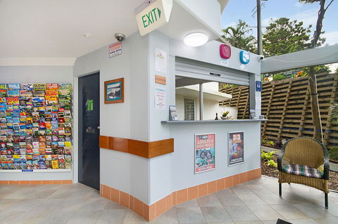 Rainbow Bay Resort Holiday Apartments - Geraldton Accommodation 17
