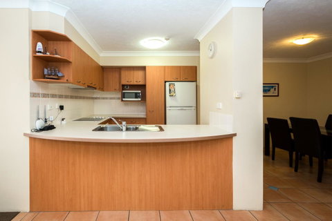 Breakers North Absolute Beachfront Apartments - Official - Geraldton Accommodation 33