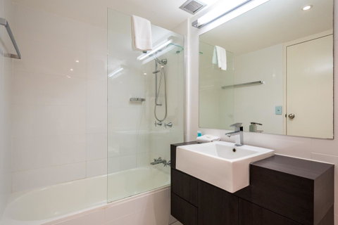 Breakers North Absolute Beachfront Apartments - Official - Geraldton Accommodation 25