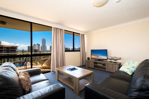 Breakers North Absolute Beachfront Apartments - Official - Geraldton Accommodation 12