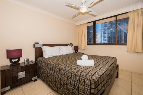 Breakers North Absolute Beachfront Apartments - Official - Geraldton Accommodation 35