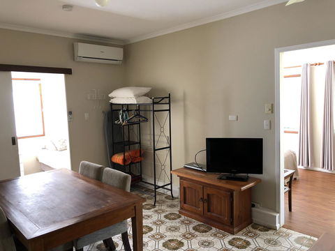 Montville Holiday Apartments - Geraldton Accommodation 16
