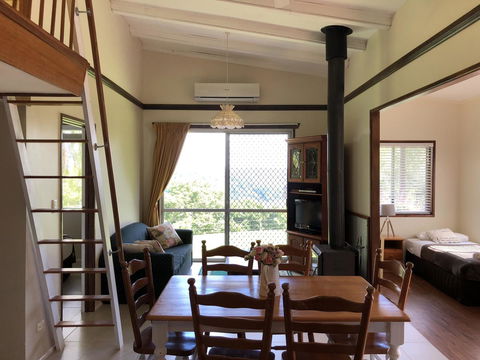 Montville Holiday Apartments - Geraldton Accommodation 12