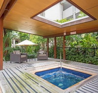 WAVE CULTURE 1204 - BEACH BLISS - Geraldton Accommodation
