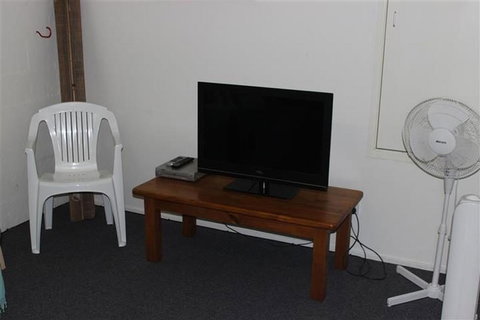 WAVERIDER 1 - Geraldton Accommodation 1