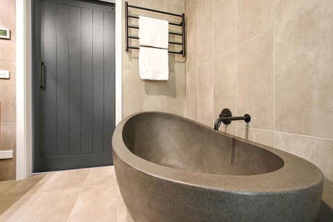 Way Out Wandi - Geraldton Accommodation 2