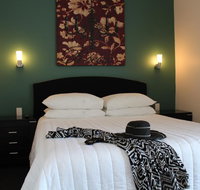Whale Inn  Restaurant - Geraldton Accommodation