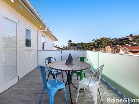 White Beach - 42 Ash Street - Geraldton Accommodation 2