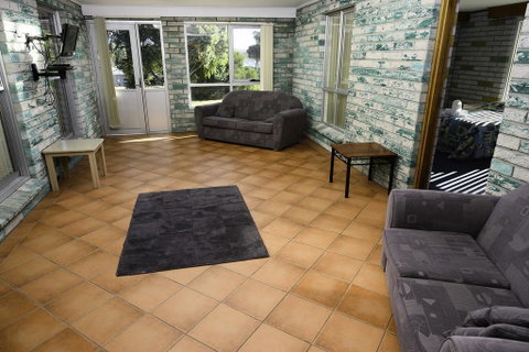 White Sands Estate - Geraldton Accommodation 3