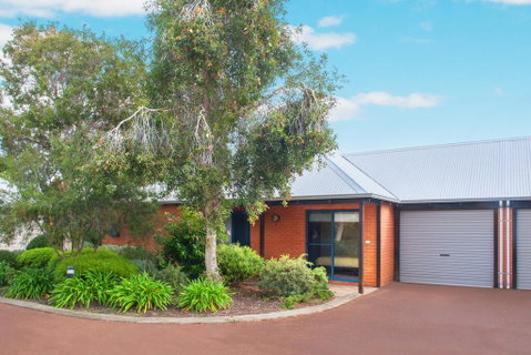 Wills - Geraldton Accommodation 1