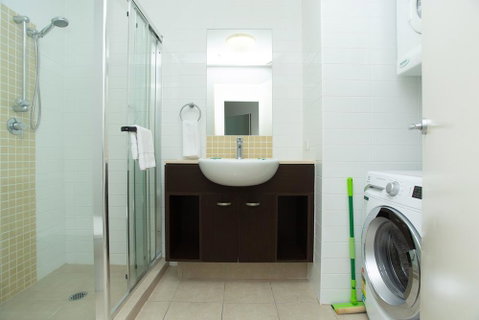 Wings Resort - Private Apartments - Geraldton Accommodation 2