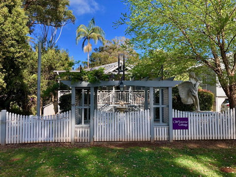 Wisteria Cottage 95 Main Western Road - Geraldton Accommodation 0