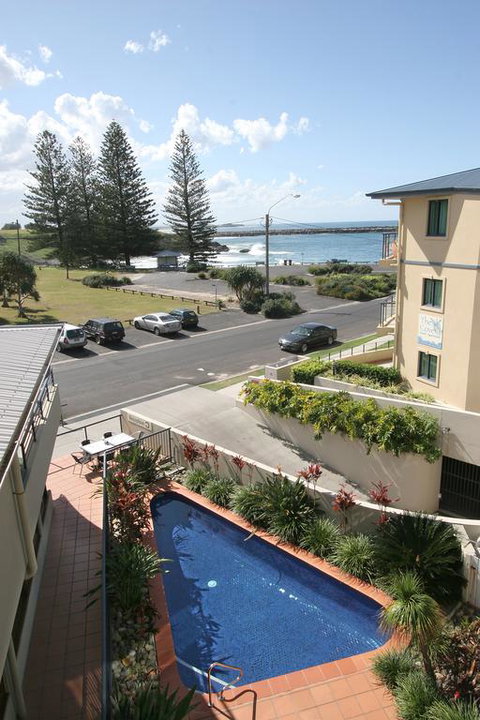 Yamba Beach Motel - Geraldton Accommodation 3