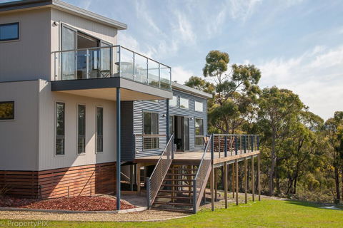 Yarrabee Nature Reserve - Geraldton Accommodation 2