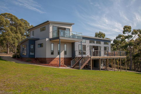 Yarrabee Nature Reserve - Geraldton Accommodation 0