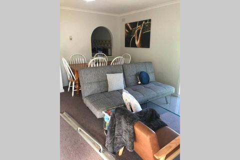 Your Holiday Home In Cohuna, Perfect Family Getaway - Geraldton Accommodation 3