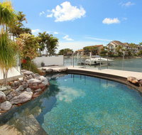Yulunga 20 - 4 BDRM Canal Home with Pool - Geraldton Accommodation