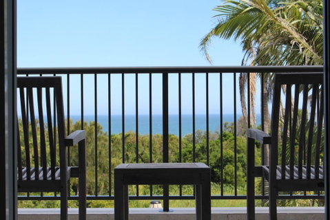 Zaffiro Beach House - Geraldton Accommodation 2