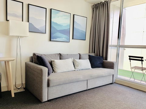 ZEN Homes On Collins - Geraldton Accommodation 0